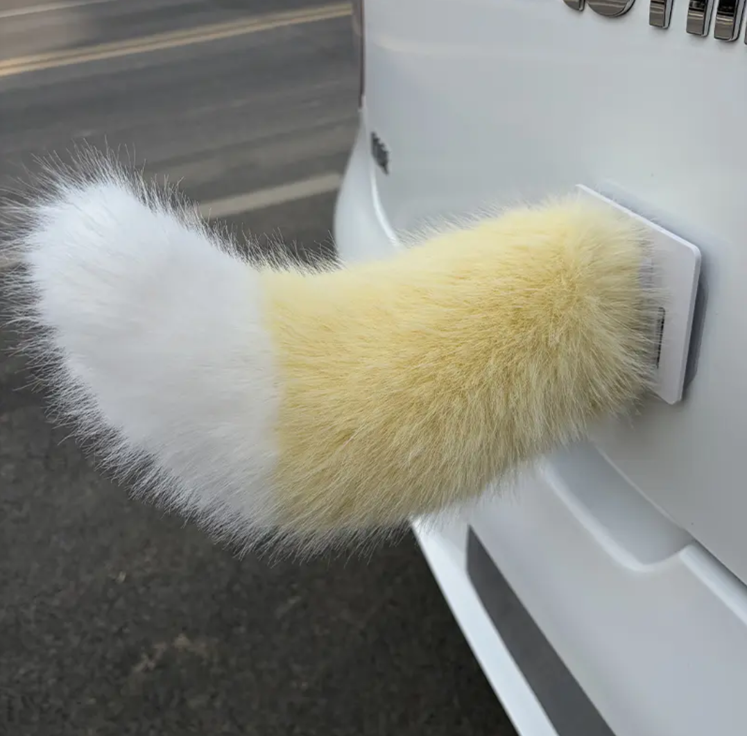 Electric Wagging Fox Tail Car Decor