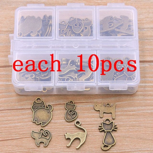 60Pcs Cat Pendant Kit Box