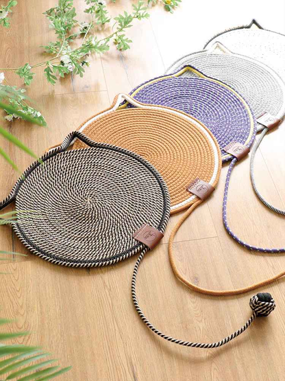 Ball integrated cat scratching mat