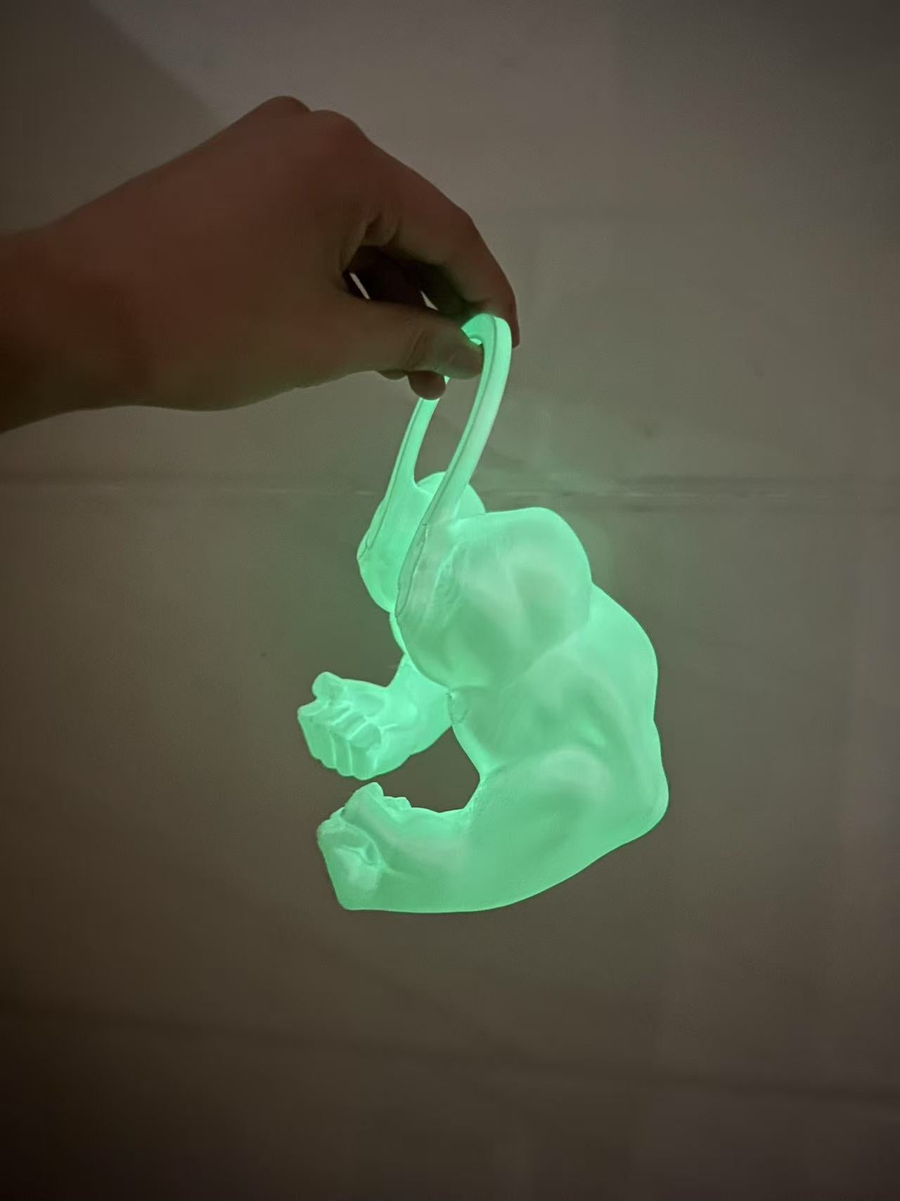 Creative Giant arm 3D