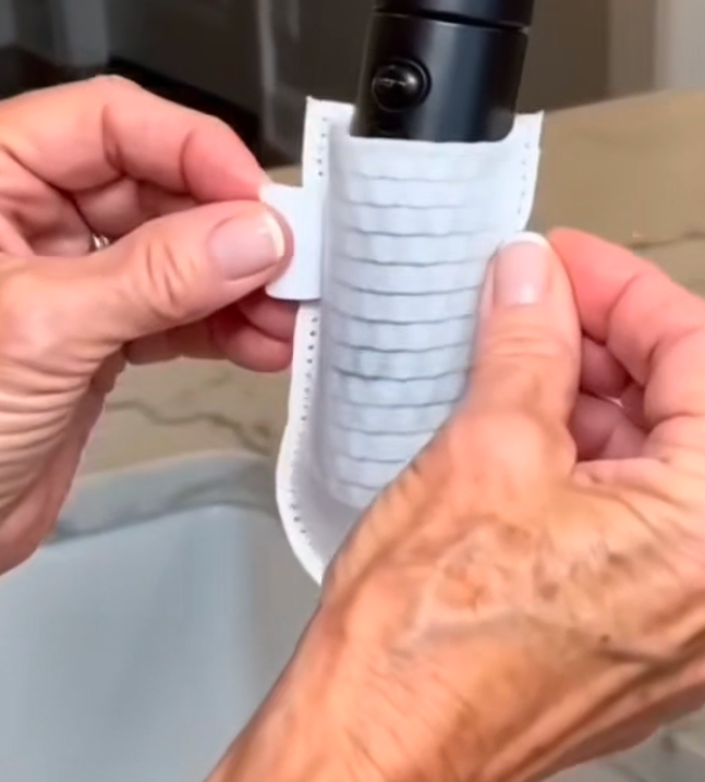 Kitchen Faucet Splash Filter